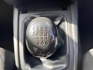 Used 2020 Mitsubishi L200 4Life Silver - Interior and Exterior details 17