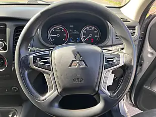 Used 2020 Mitsubishi L200 4Life Silver - Interior and Exterior details 19