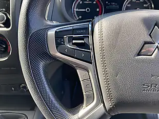Used 2020 Mitsubishi L200 4Life Silver - Interior and Exterior details 20