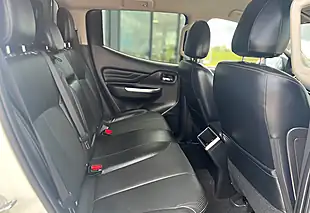 Used 2020 Mitsubishi L200 Barbarian Double Cab Rear Canopy White - Interior and Exterior details 15