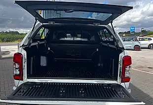 Used 2020 Mitsubishi L200 Barbarian Double Cab Rear Canopy White - Interior and Exterior details 19