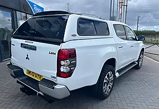 Used 2020 Mitsubishi L200 Barbarian Double Cab Rear Canopy White - Interior and Exterior details 6