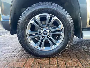 Used 2020 Mitsubishi L200 Barbarian Grey - Interior and Exterior details 18
