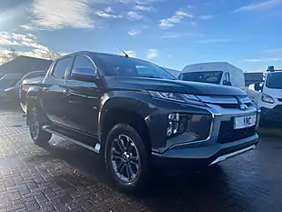 Used 2020 Mitsubishi L200 Barbarian Grey - Interior and Exterior details 8