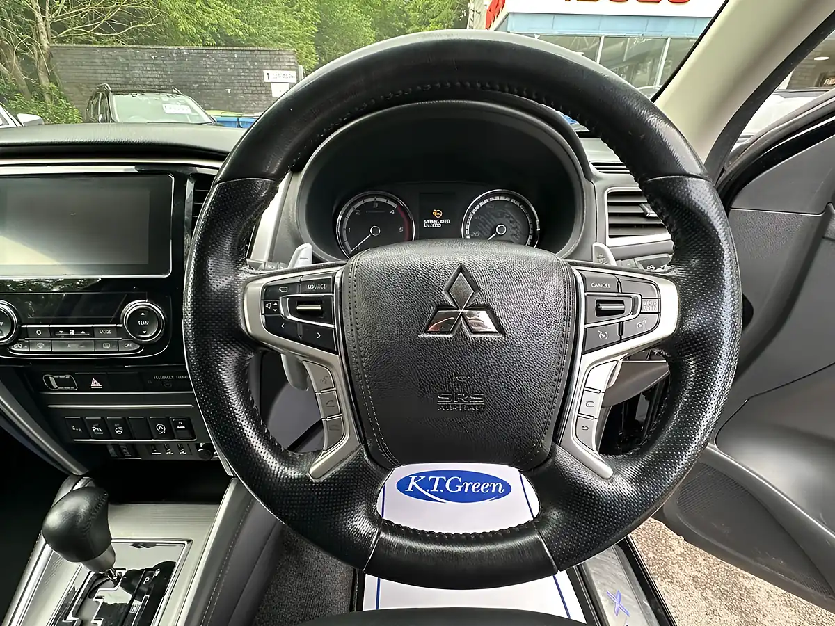 Used 2020 Mitsubishi L200 Barbarian X Black - Interior and Exterior details 13