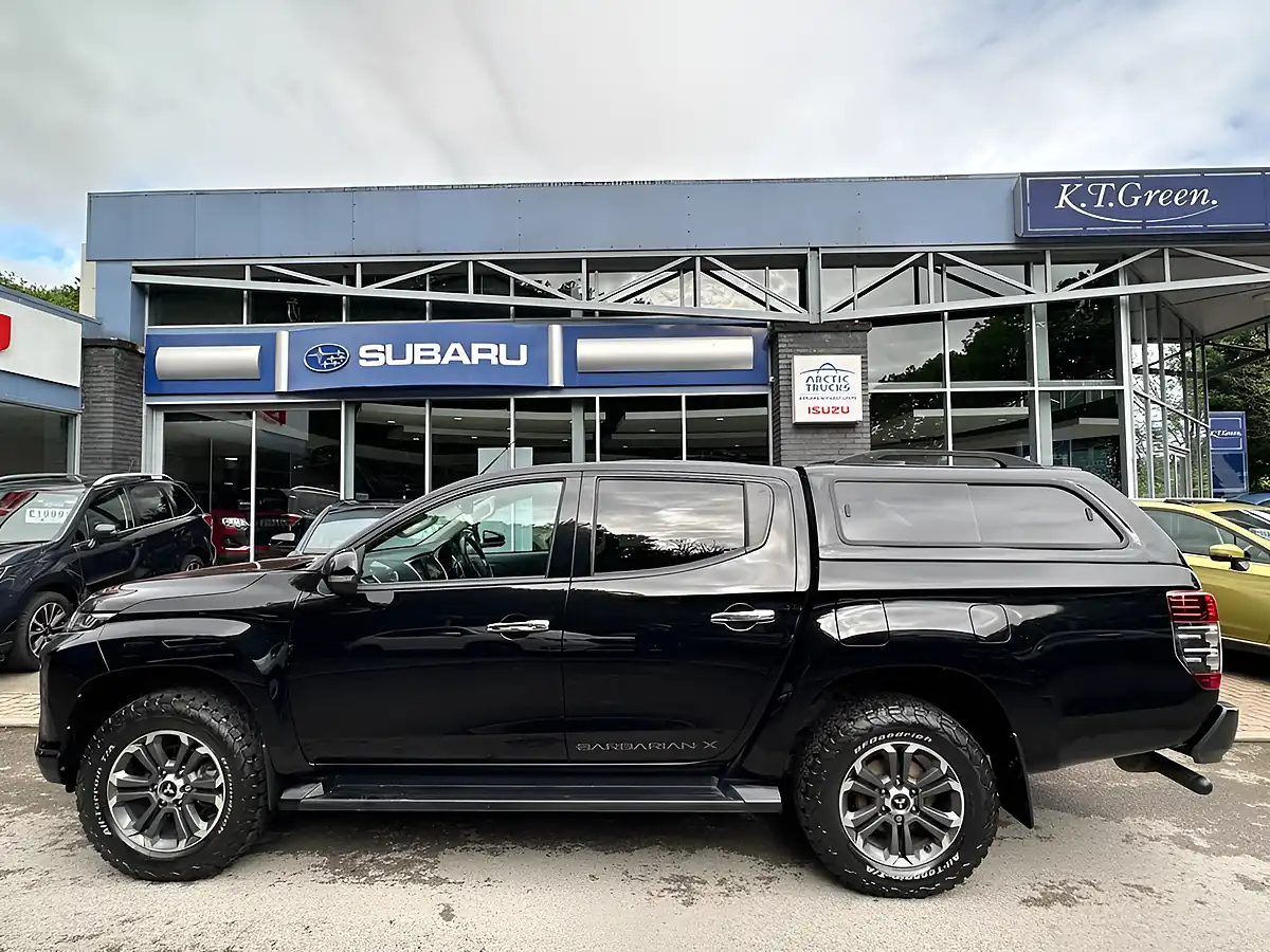 Used 2020 Mitsubishi L200 Barbarian X Black - Interior and Exterior details 2