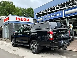 Used 2020 Mitsubishi L200 Barbarian X Black - Interior and Exterior details 3
