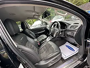 Used 2020 Mitsubishi L200 Barbarian X Black - Interior and Exterior details 8