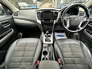 Used 2020 Mitsubishi L200 Barbarian X Black - Interior and Exterior details 9