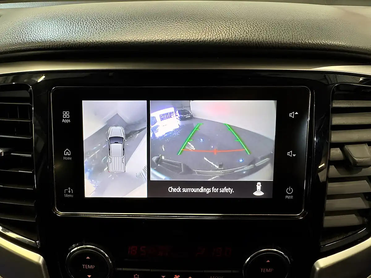 Used 2020 Mitsubishi L200 Barbarian X Grey - Interior and Exterior details 17