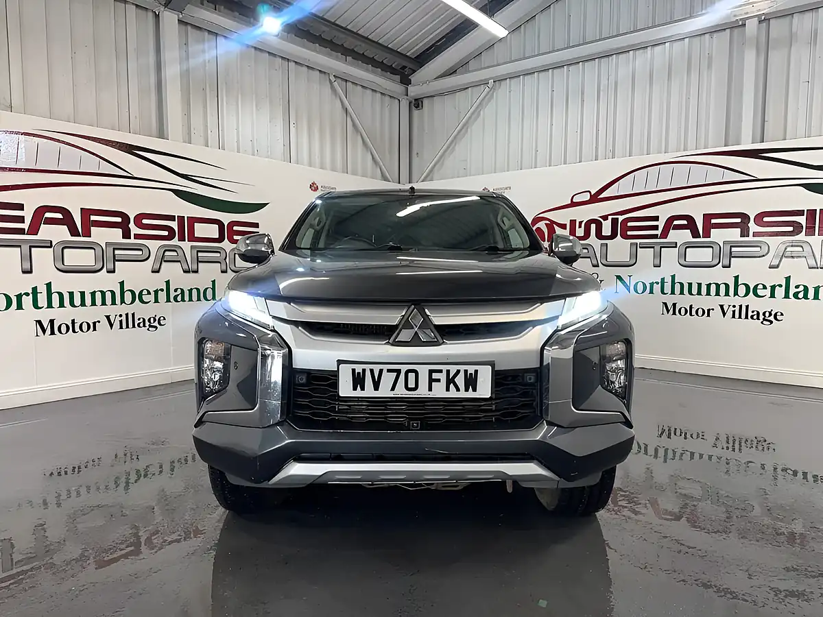 Used 2020 Mitsubishi L200 Barbarian X Grey - Interior and Exterior details 2