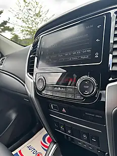 Used 2020 Mitsubishi L200 Barbarian X Orange - Interior and Exterior details 11