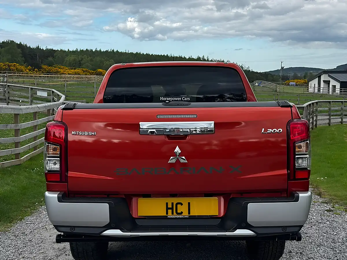 Used 2020 Mitsubishi L200 Barbarian X Orange - Interior and Exterior details 6