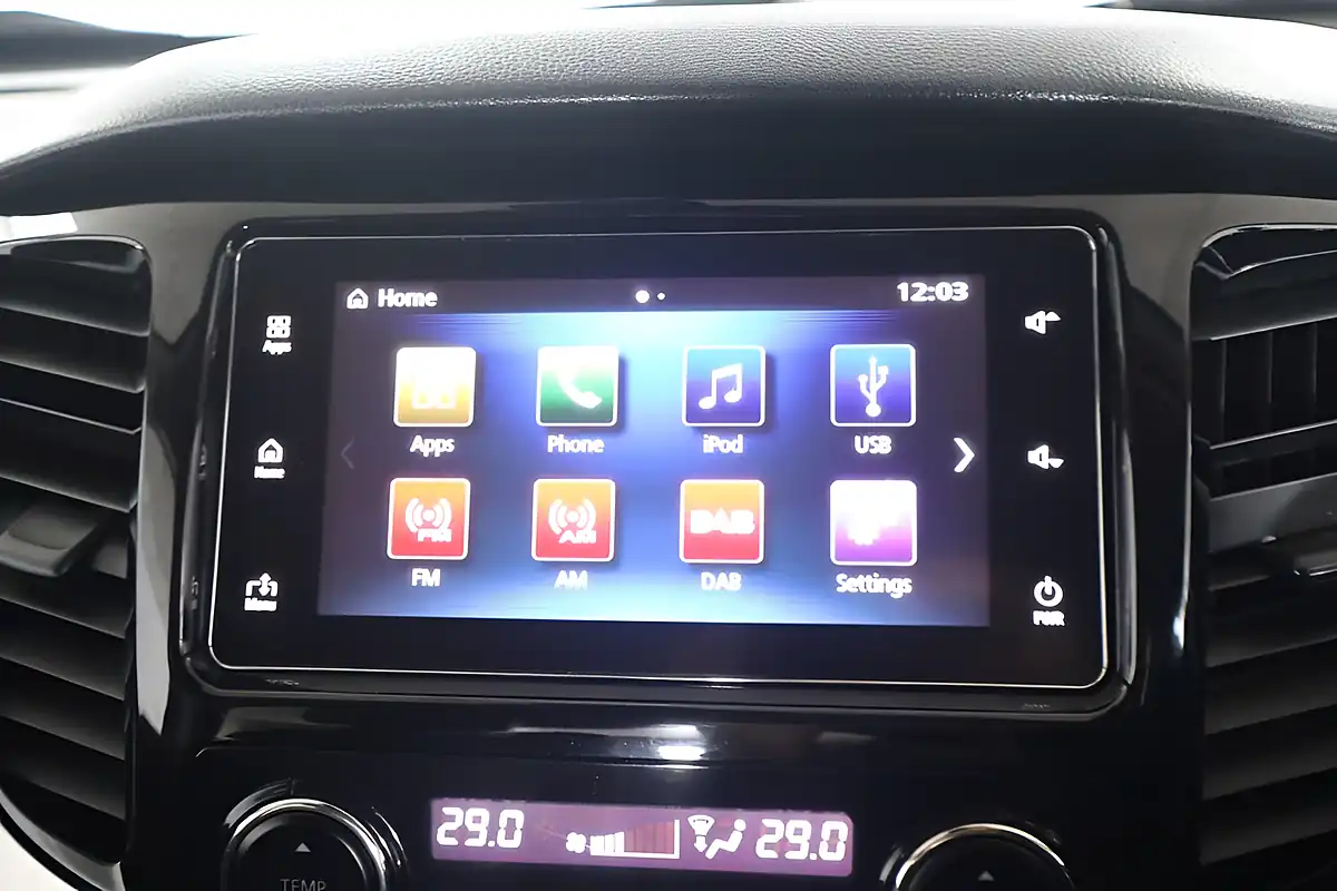 Used 2020 Mitsubishi L200 Challenger Grey - Interior and Exterior details 15