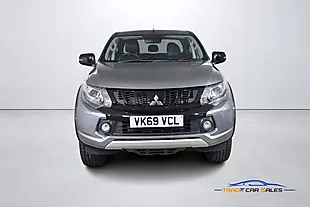 Used 2020 Mitsubishi L200 Challenger Grey - Interior and Exterior details 2