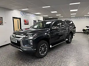 Used 2020 Mitsubishi L200 Trojan Graphite Grey - Interior and Exterior details 14