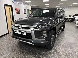 Used 2020 Mitsubishi L200 Trojan Graphite Grey - Interior and Exterior details 5