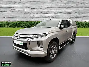 Used 2020 Mitsubishi L200 Warrior Black - Interior and Exterior details 10