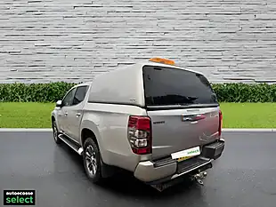 Used 2020 Mitsubishi L200 Warrior Black - Interior and Exterior details 8