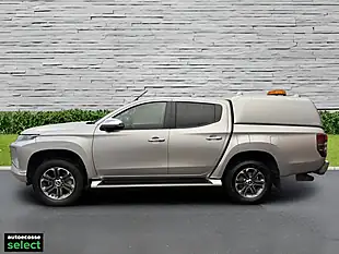 Used 2020 Mitsubishi L200 Warrior Black - Interior and Exterior details 9