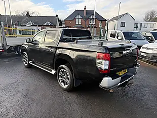 Used 2020 Mitsubishi L200 Warrior Black - Interior and Exterior details 2