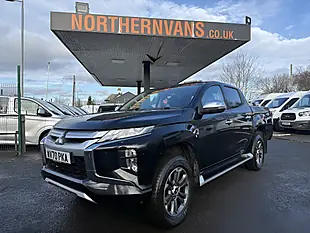 Used 2020 Mitsubishi L200 Warrior Black - Interior and Exterior details 5
