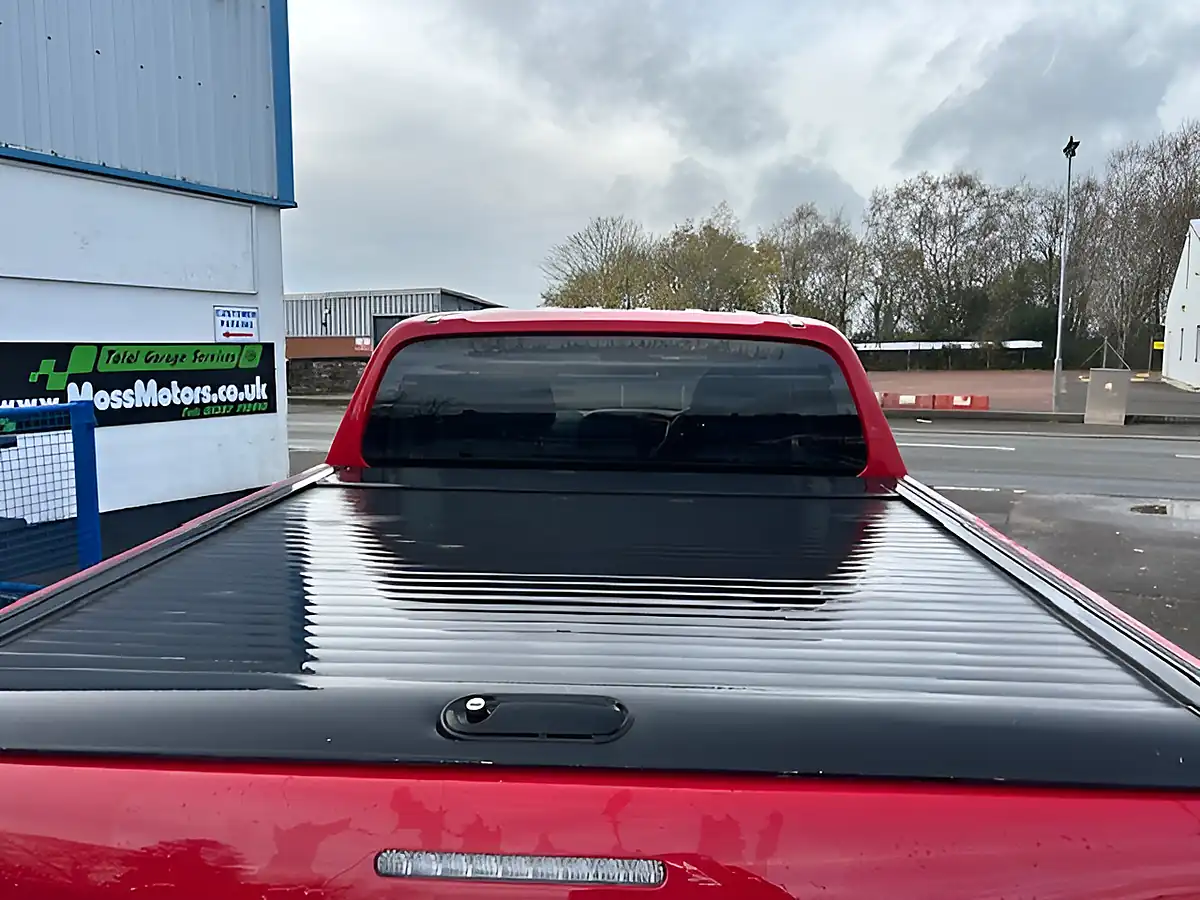 Used 2020 Mitsubishi L200 Warrior D/Cab Red - Interior and Exterior details 5