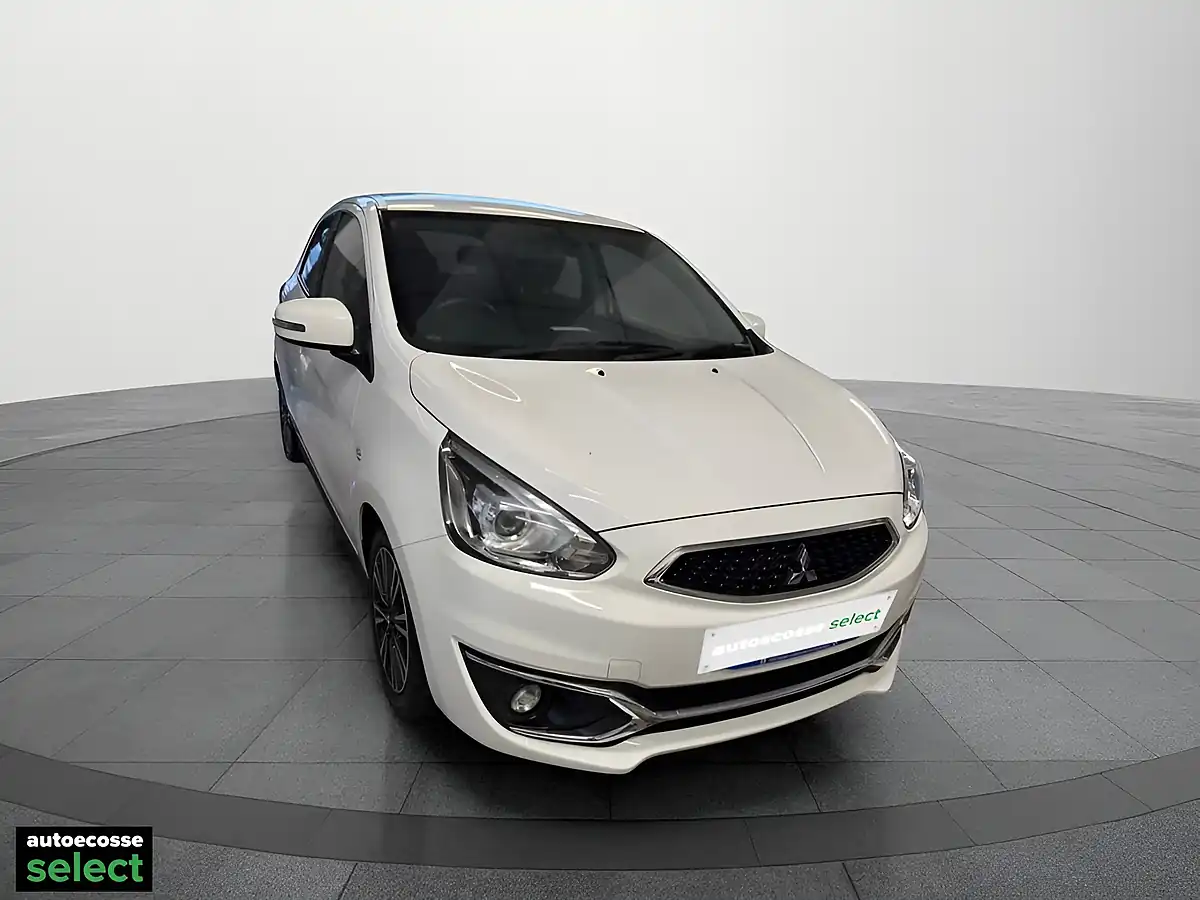 Used 2020 Mitsubishi Mirage 4 White - Interior and Exterior details 11