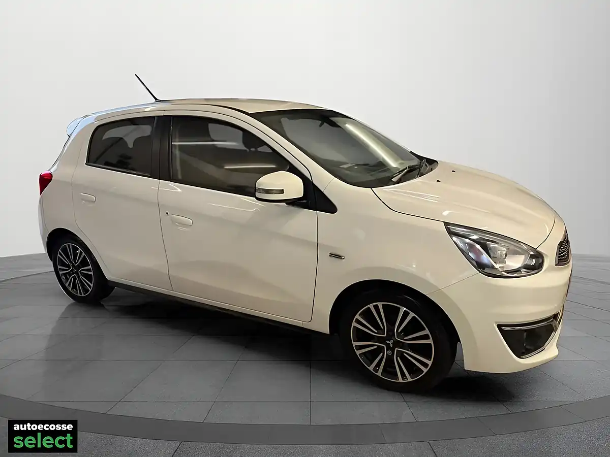 Used 2020 Mitsubishi Mirage 4 White - Interior and Exterior details 2