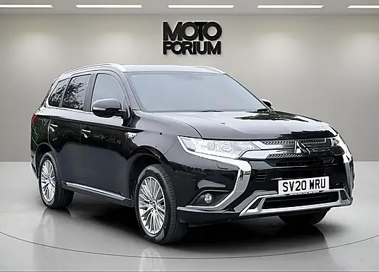 2020 Mitsubishi Outlander 2.4h TwinMotor Design