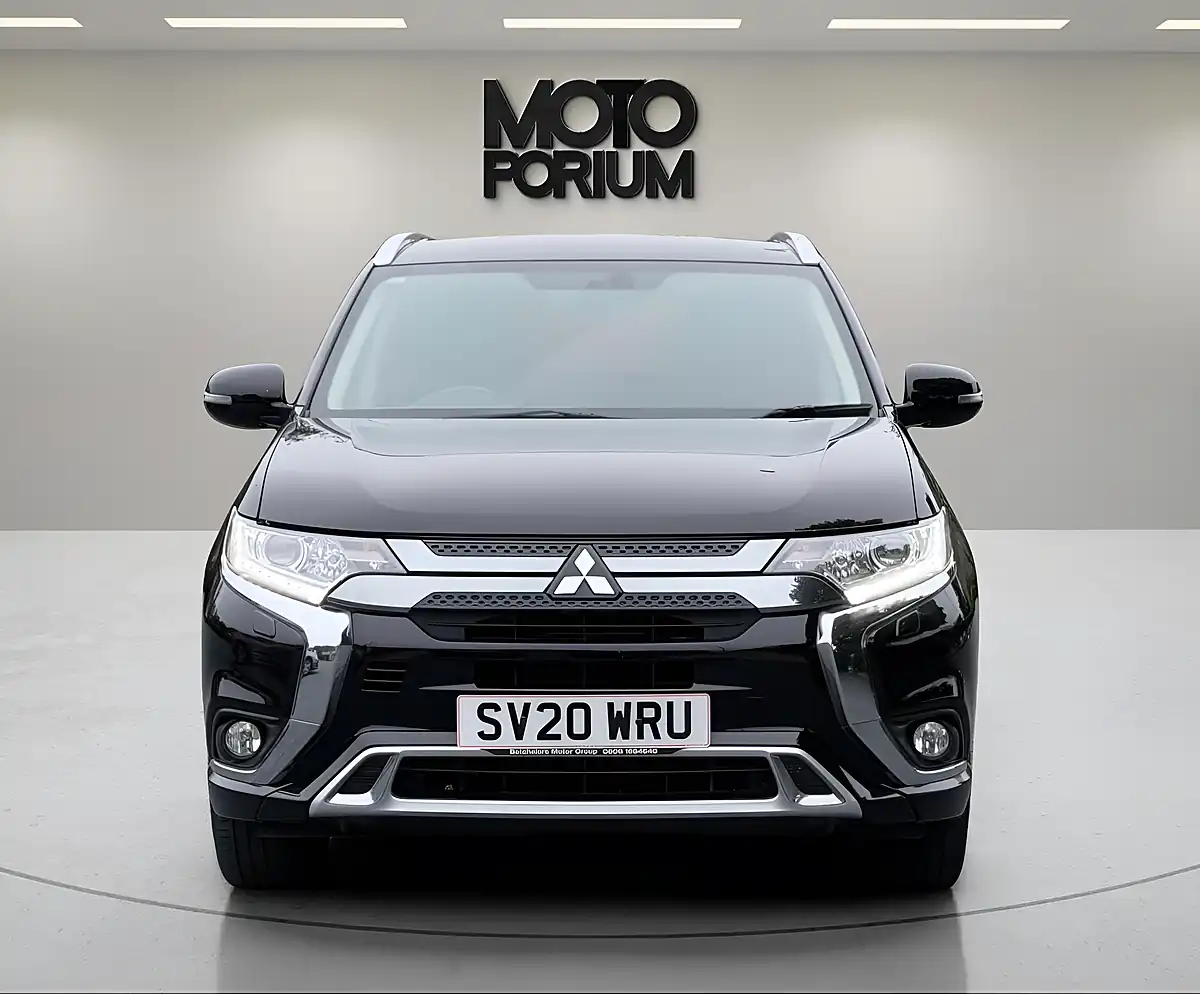 Used 2020 Mitsubishi Outlander Design Black - Interior and Exterior details 5