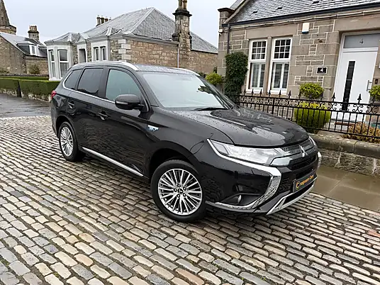 2020 Mitsubishi Outlander Dynamic 2.4h TwinMotor