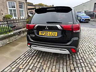 Used 2020 Mitsubishi Outlander Dynamic Amethyst Black - Interior and Exterior details 10