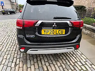 Used 2020 Mitsubishi Outlander Dynamic Amethyst Black - Interior and Exterior details 14