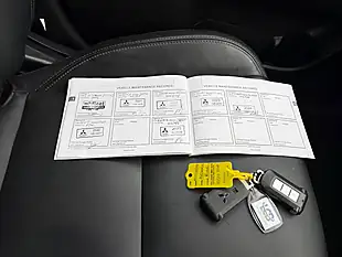 Used 2020 Mitsubishi Outlander Dynamic Amethyst Black - Interior and Exterior details 16