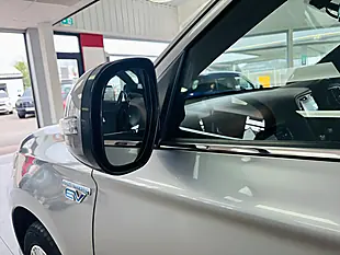 Used 2020 Mitsubishi Outlander Dynamic Grey - Interior and Exterior details 11