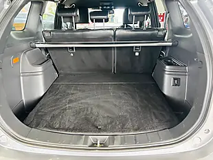 Used 2020 Mitsubishi Outlander Dynamic Grey - Interior and Exterior details 13