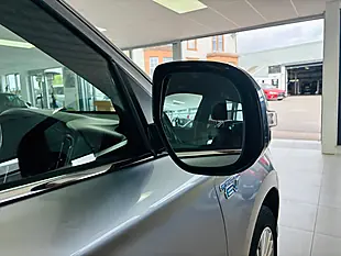 Used 2020 Mitsubishi Outlander Dynamic Grey - Interior and Exterior details 8