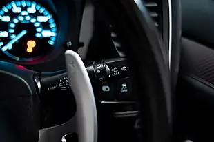 Used 2020 Mitsubishi Outlander Dynamic Grey - Interior and Exterior details 11