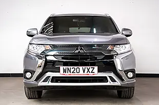 Used 2020 Mitsubishi Outlander Dynamic Grey - Interior and Exterior details 2