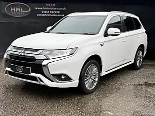 Used 2020 Mitsubishi Outlander Dynamic White - Interior and Exterior details 2