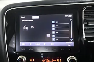 Used 2020 Mitsubishi Outlander Exceed Black - Interior and Exterior details 14