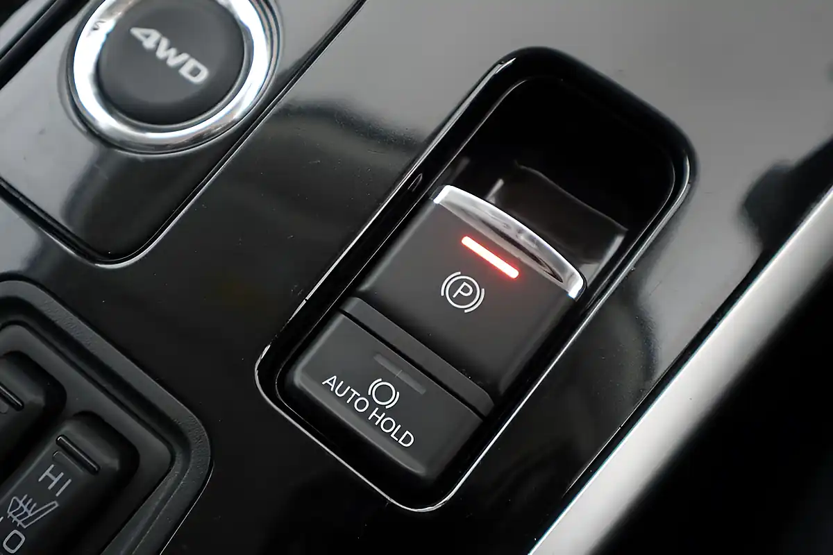 Used 2020 Mitsubishi Outlander Exceed Black - Interior and Exterior details 18