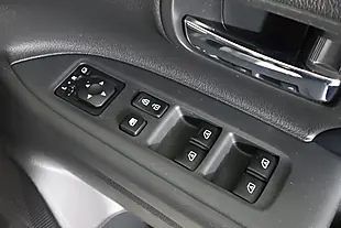 Used 2020 Mitsubishi Outlander Exceed Black - Interior and Exterior details 20