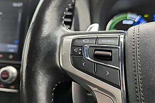 Used 2020 Mitsubishi Outlander Exceed Silver - Interior and Exterior details 14