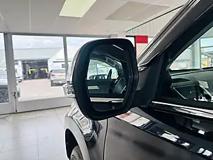 Used 2020 Mitsubishi Shogun Sport 4 Auto 4WD Euro 6 5dr Black - Interior and Exterior details 16