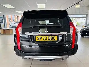 Used 2020 Mitsubishi Shogun Sport 4 Auto 4WD Euro 6 5dr Black - Interior and Exterior details 6