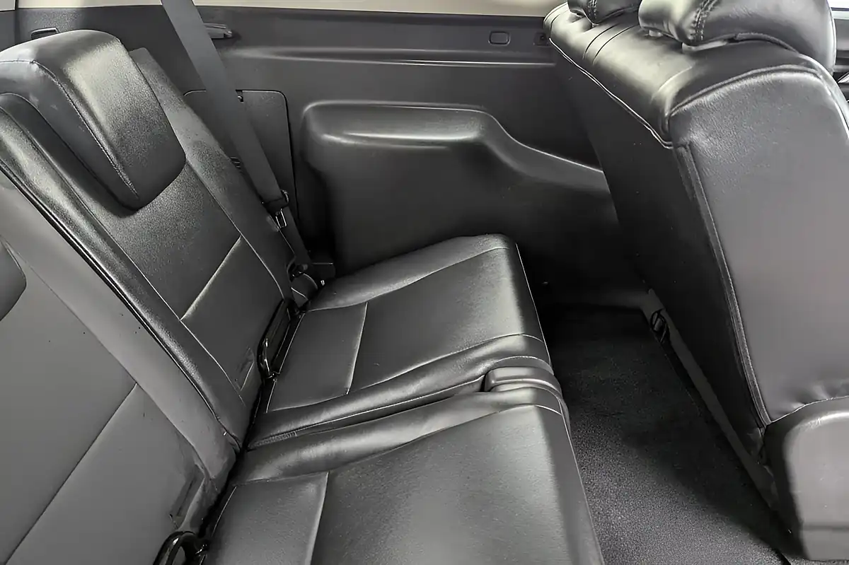 Used 2020 Mitsubishi Shogun Sport Grey - Interior and Exterior details 15