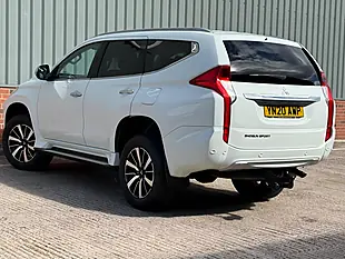 Used 2020 Mitsubishi Shogun Sport White - Interior and Exterior details 5