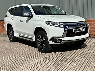 Used 2020 Mitsubishi Shogun Sport White - Interior and Exterior details 9